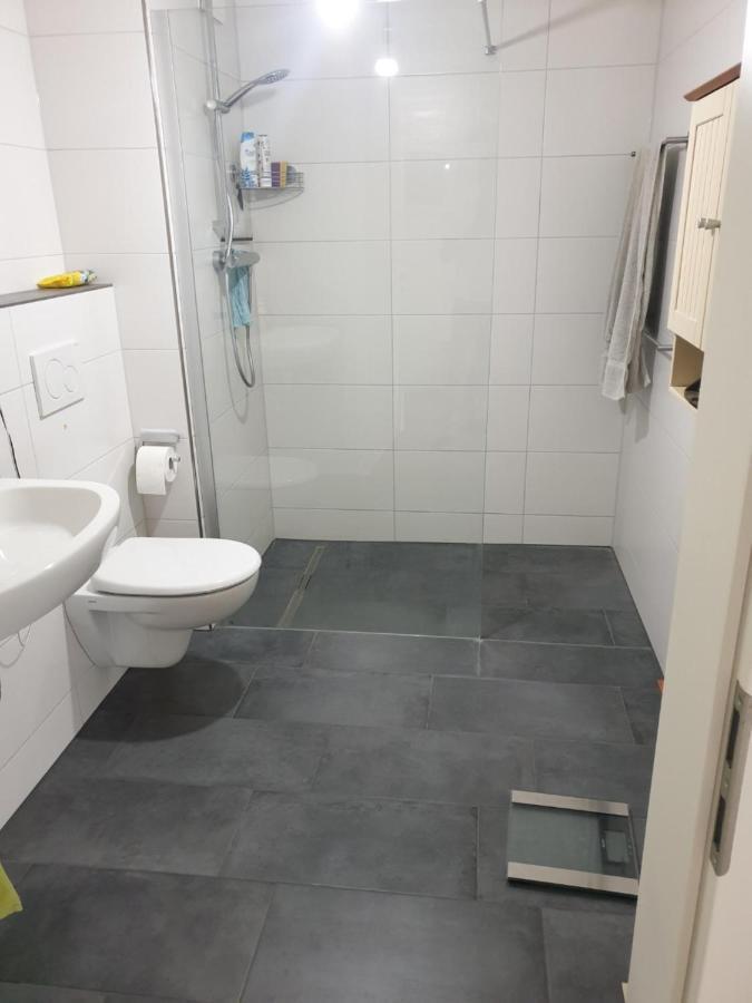 Schones Privatzimmer In Einem Neubau Oldenburg Ngoại thất bức ảnh